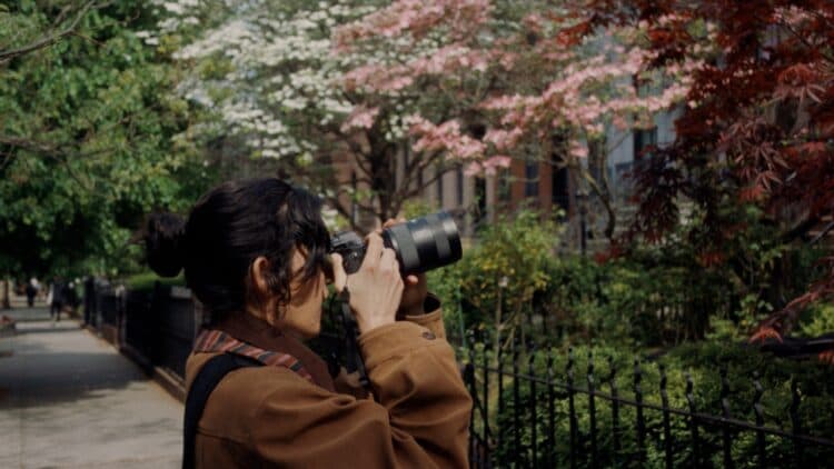 The Scout Trailer: Paula GonzĂĄlez-Nasserâs Acclaimed Debut Follows Day in the Life of a Location Scout
